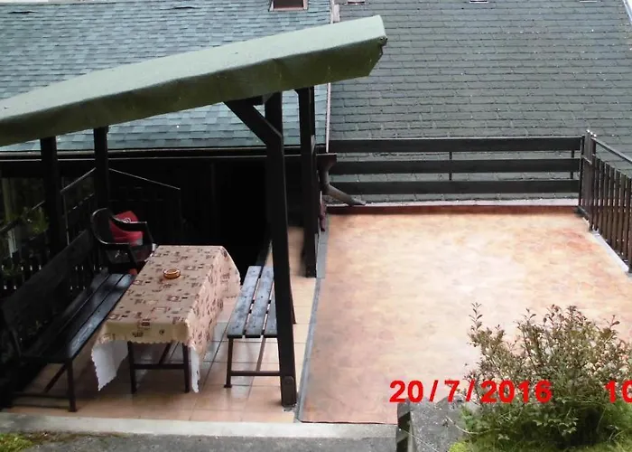 Apartment Pohodovy Apartman S Terasou