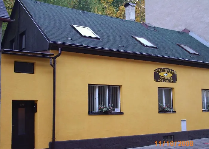 Pohodovy Apartman S Terasou Upice