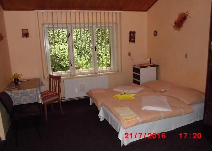 Pohodovy Apartman S Terasou * Upice